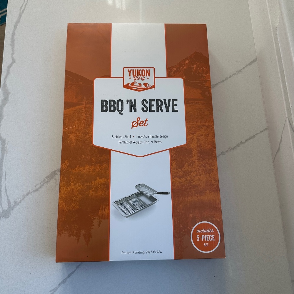 NIB Yukon Glory Grill N Serve BBQ Basket